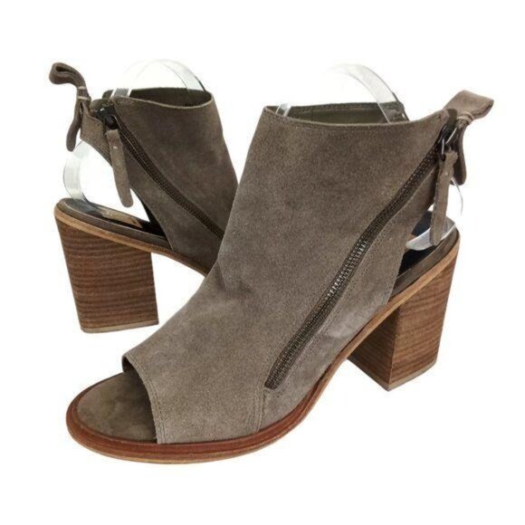 Dolce Vita Taupe Suede Block Heel Peep Toe Sandals Zipper Detail 9 - Picture 3 of 5